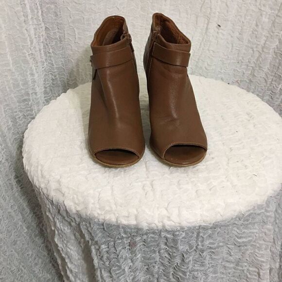 Steve Madden Brown Leather Open Toe Booties Size 9 - Picture 4 of 11